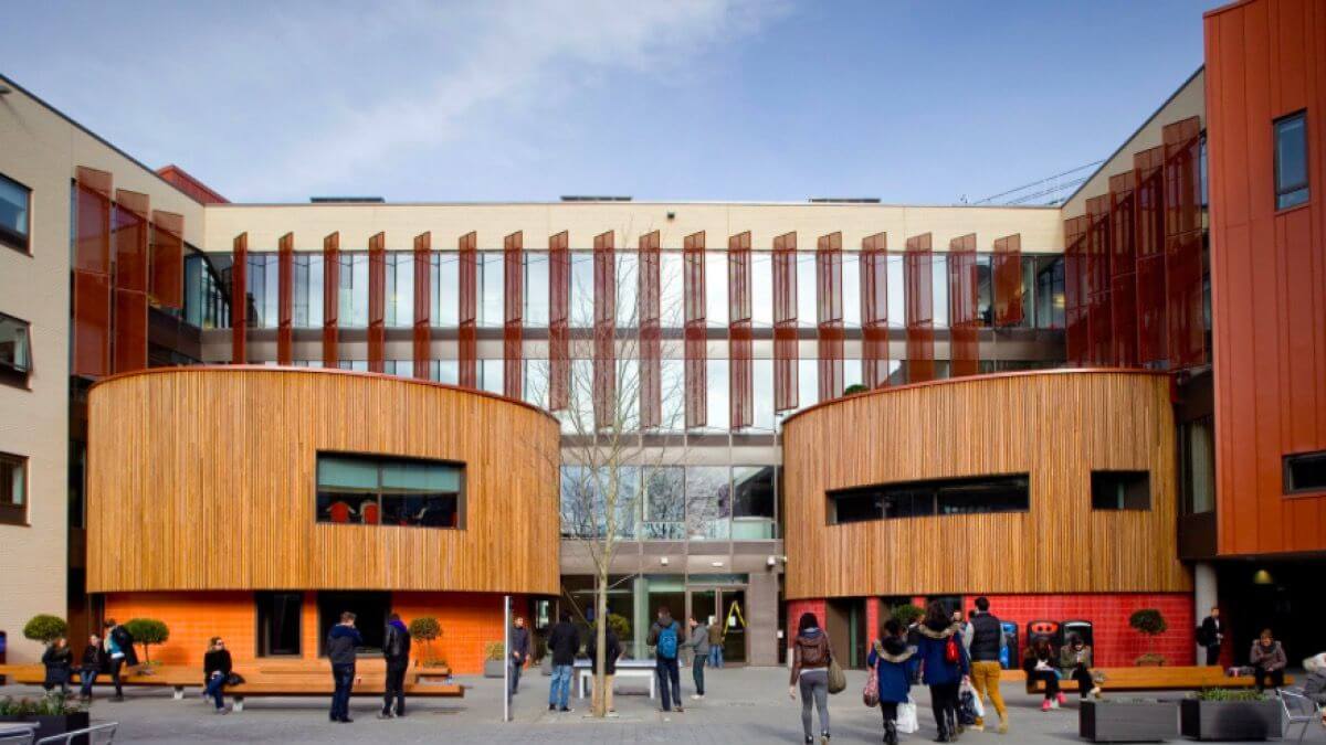 Anglia ruskin university uk image