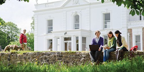 BRISTOL VETERINARY SCHOOL: Bristol’s Veterinary Medicine course is highly ranked and competitive, with the Complete University Guide ranking the course 3rd in the UK in their Subject League Tables 2021. Bristol is also ranked in the top 15 universities in the World for Veterinary Medicine, by the QS World University Rankings 2020.