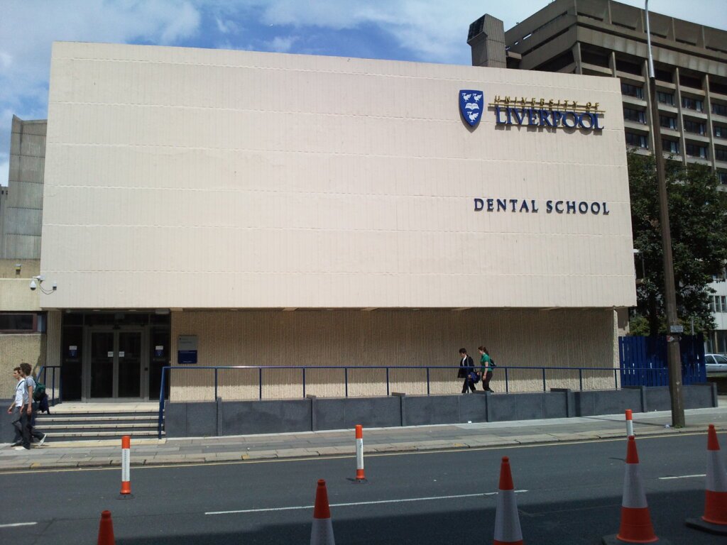 LIVERPOOL DENTAL SCHOOL: Liverpool is renowned as the original ‘Red Brick’ university and has a long history of excellent teaching and research standards. The university is located in a busy city environment, which gives students the opportunity to participate in many activities outside of their course. With more museums and galleries than any UK city, besides the capital, students will have a lot of history and art to explore in Liverpool.