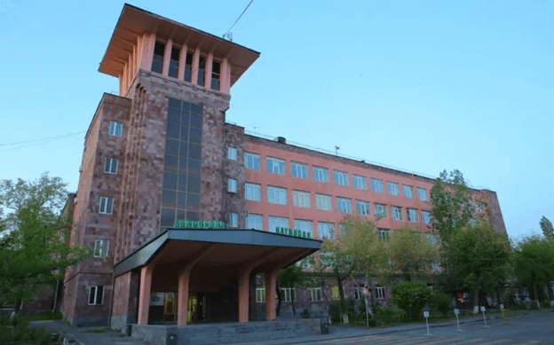 Medical school, Yerevan Haybusak University